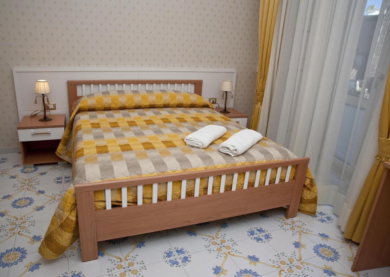 Bed and Breakfast Olimpo degli Dei Napoli Camera foto